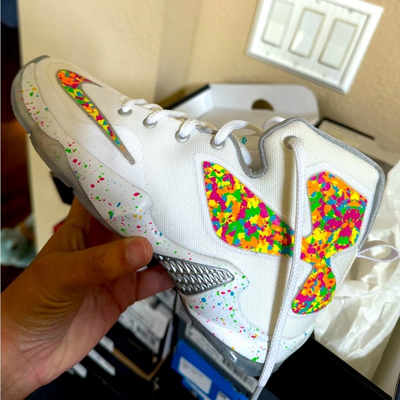 lebron 13 fruity pebbles